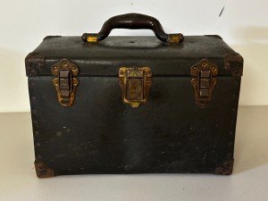 Vintage Large Format Cameras & Cases Collection