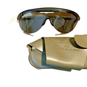 Vintage 1984 US Army Military Sunglasses w/ Pouch