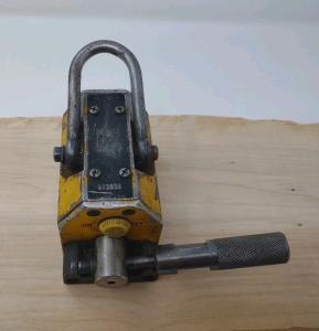Mag-Mate Lifting Magnet Pnl0250 - Heavy Duty