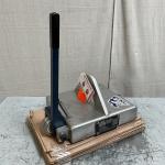 MAG-MATE CL2200 Heavy Duty Lifting Magnet 2200lb