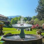 2W Solar Fountain Pump with 6 Nozzles