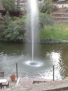 Floating Fountain with 3 Bright Lights, 1/2 HP