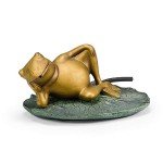 Lazy Frog Lily Pad Fountain for Ponds