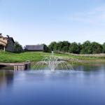 HQUA-FS02 120V Large Floating Pond Fountain 9000 GPH