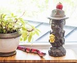 Indiana Jones Ceramic Mug with Golden Idol