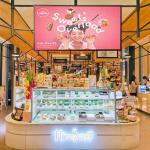 P5 Outdoor IP65 Waterproof 65"x34" Programmable LED Sign Board - Wi-Fi Full Color High-Res Scrolling Display, USB Control, Custom Images & Video for Business