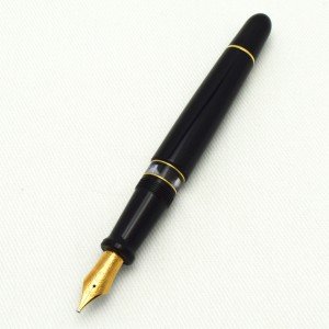 Aurora 88 Black Fountain Pen with Gold Nib