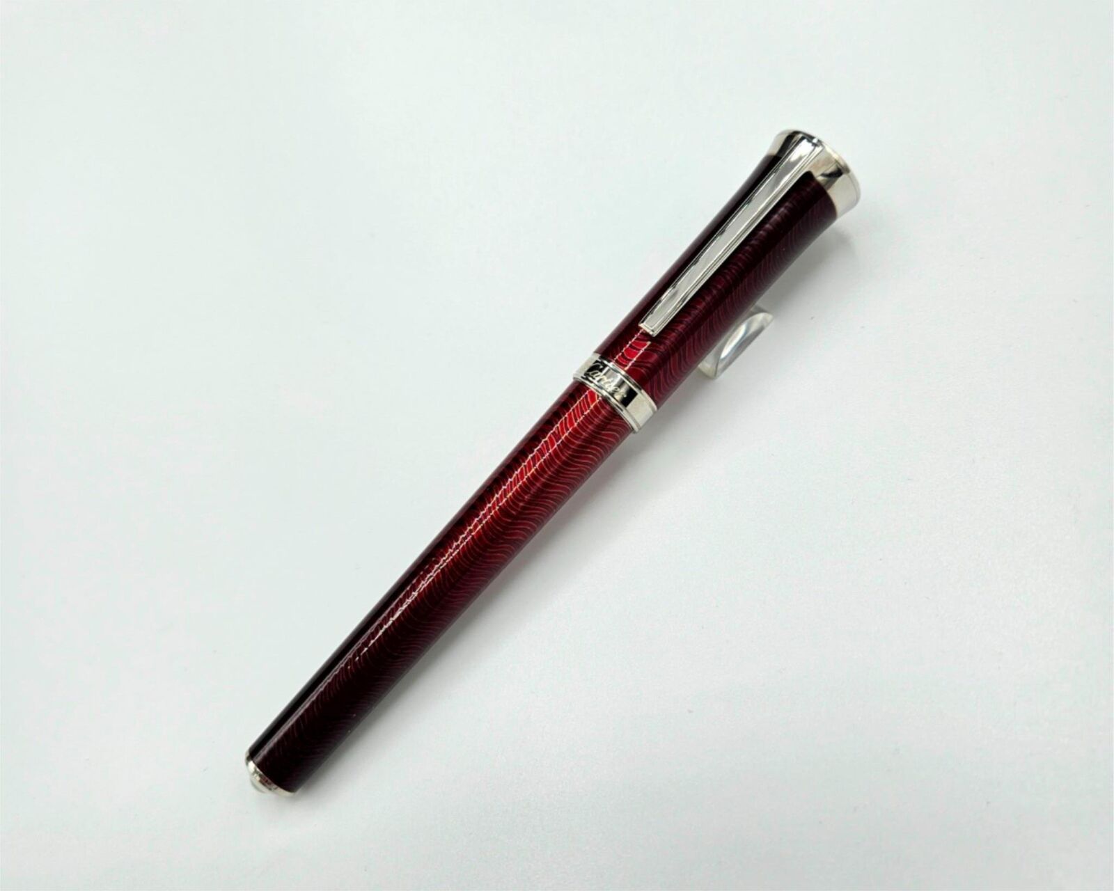 Cartier Limited Edition Red Lacquer Gold Fountain Pen