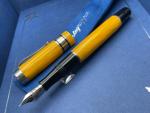 Montegrappa Duchess of York Oversize Luxury Pen