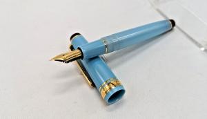 Light Blue Sailor Shikiori Fountain Pen with Converter