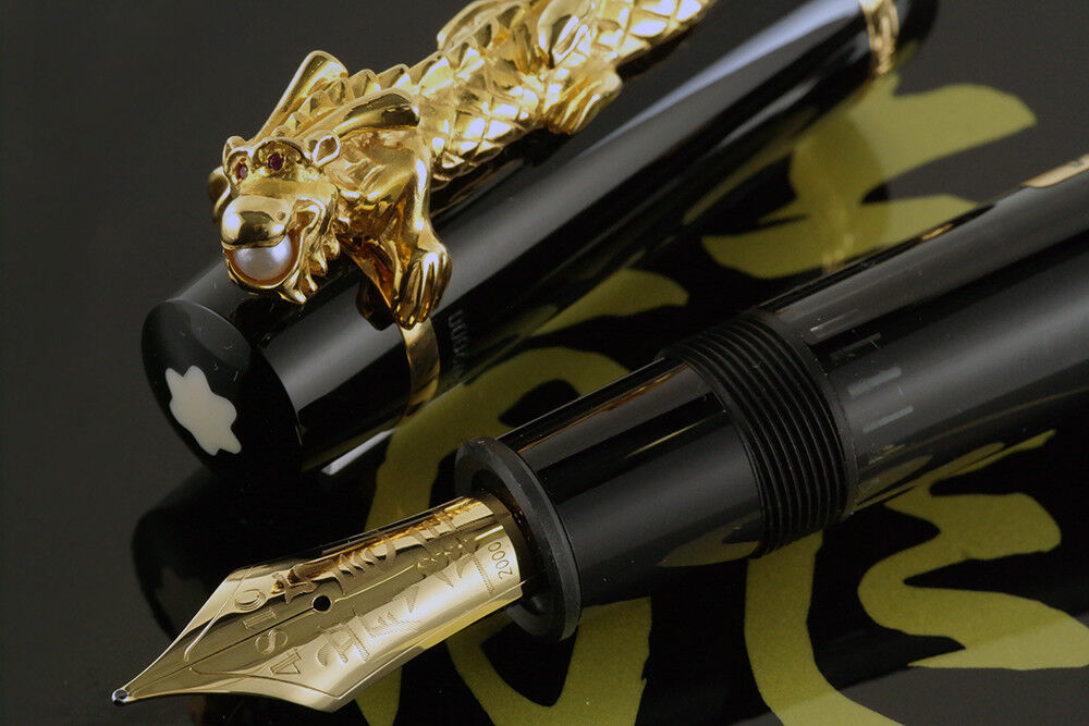 Montblanc Golden Dragon 2000 Fountain Pen #1521 Medium