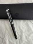 Aurora Ipsilon Deluxe Grey Fountain Pen, Fine Nib