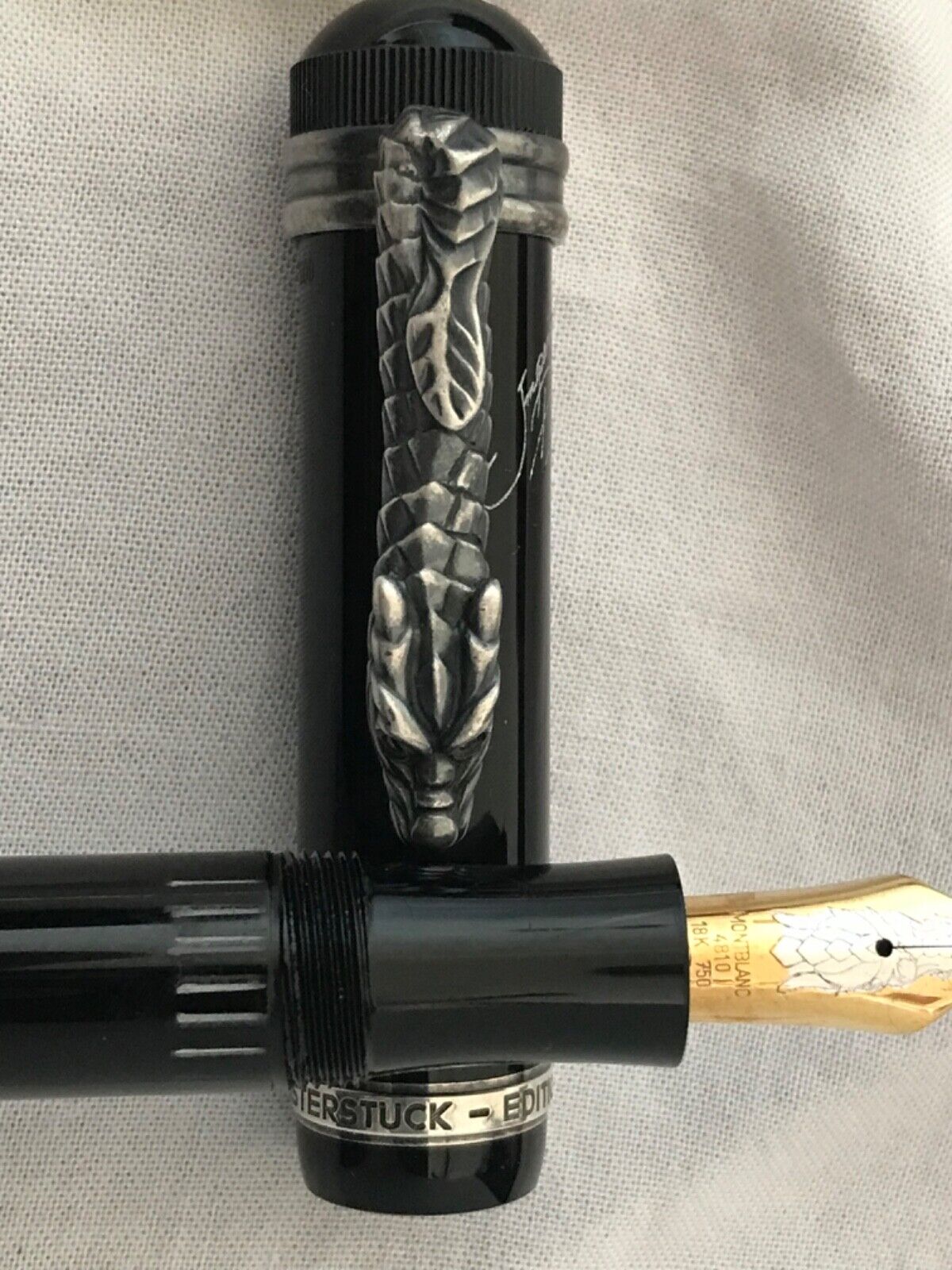 Montblanc Meisterstuck Imperial Dragon Limited Edition Fountain Pen