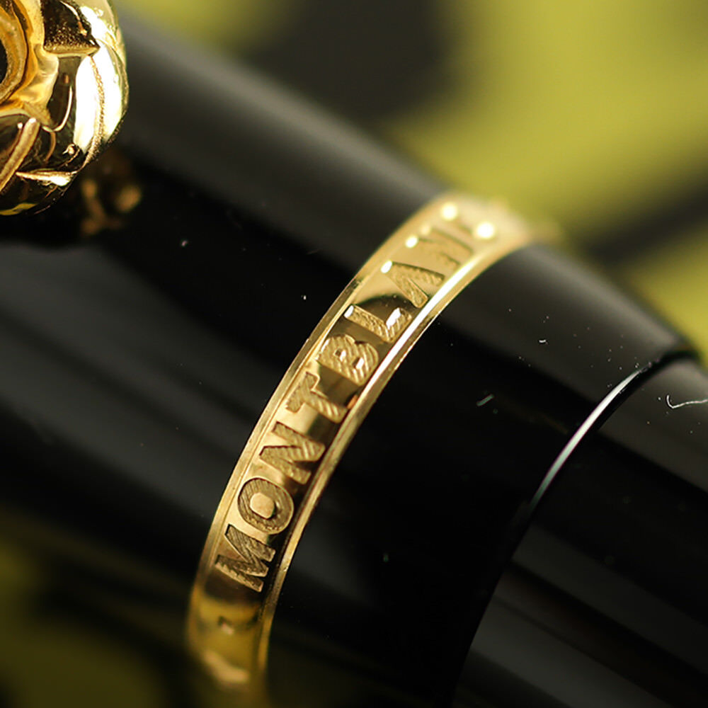 Montblanc Golden Dragon 2000 Fountain Pen #1521 Medium