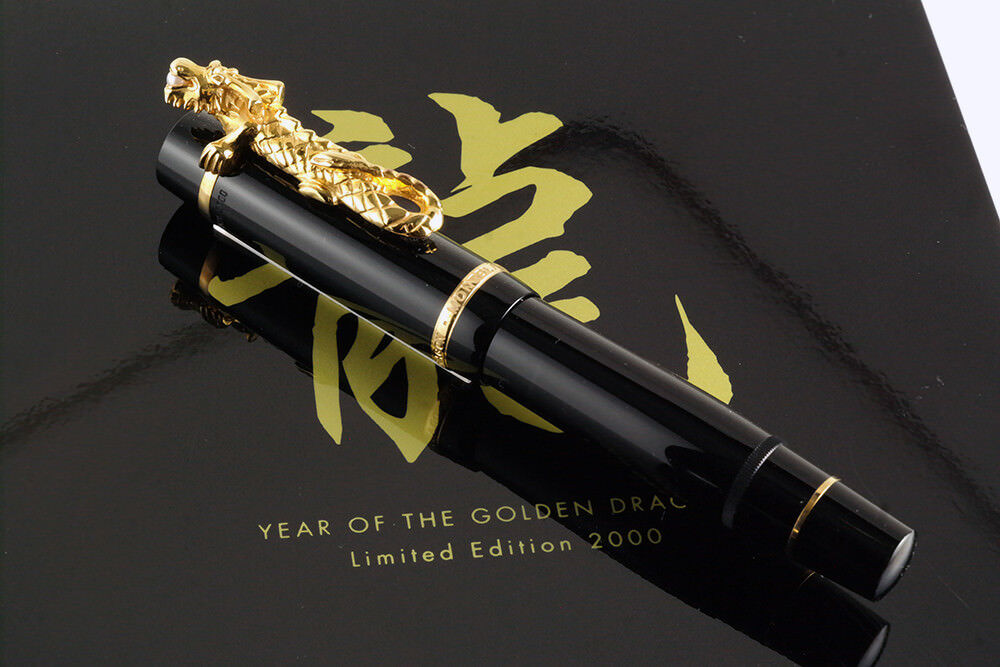 Montblanc Golden Dragon 2000 Fountain Pen #1521 Medium