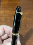 Sailor 1911 Large Black Gold Trim Fountain Pen