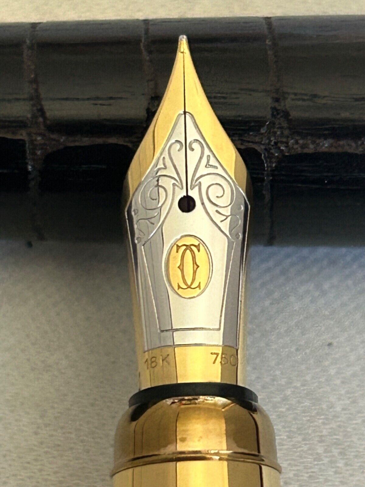 Louis Cartier Dandy Crocodile Ebony Limited Edition Fountain Pen