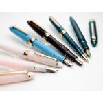 Sailor Shikiori Snow Rabbit Fountain Pen