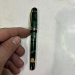 Waterman Vintage Green Marbled Fountain Pen