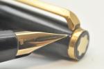 Montblanc 320 Vintage Fountain Pen 14K Fine Nib
