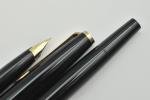 Montblanc 320 Vintage Fountain Pen 14K Fine Nib
