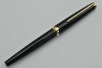 Montblanc 121 Vintage Fountain Pen with 18K Nib
