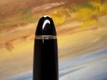 Montblanc Meisterstück 146 Black & Gold Fountain Pen