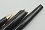 Montblanc 320 Vintage Fountain Pen 14K Fine Nib