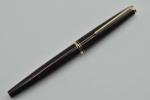 Montblanc 221 Burgundy Fountain Pen with 14K Nib