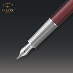 PARKER Sonnet Fountain Pen in Red Satin Finish