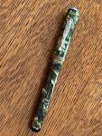 Vintage Green Mother of Pearl Fountain Pen
