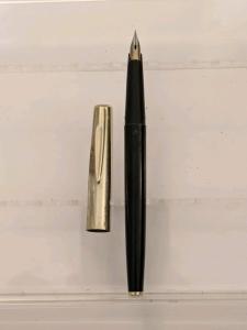 Vintage Black GT Sailor Fountain Pen with Flex Nib
