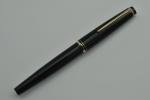 Vintage Montblanc No.22 Fountain Pen - Green