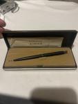 Parker Vintage Black Lacquer Cap Action Pen