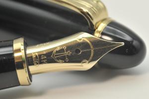 Sailor 1911 Vintage Fountain Pen Black 14K Nib