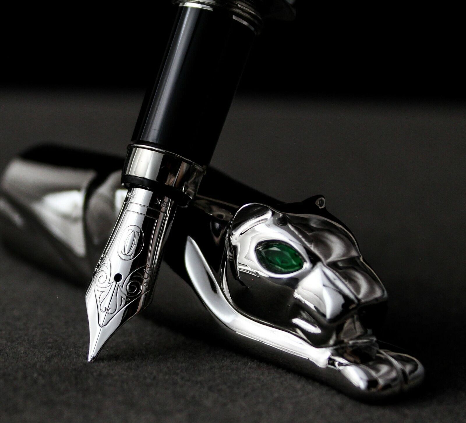 Cartier Limited Edition Panthere de Cartier Silver Fountain Pen
