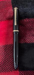 Vintage Montblanc 342G Gold Nib Fountain Pen