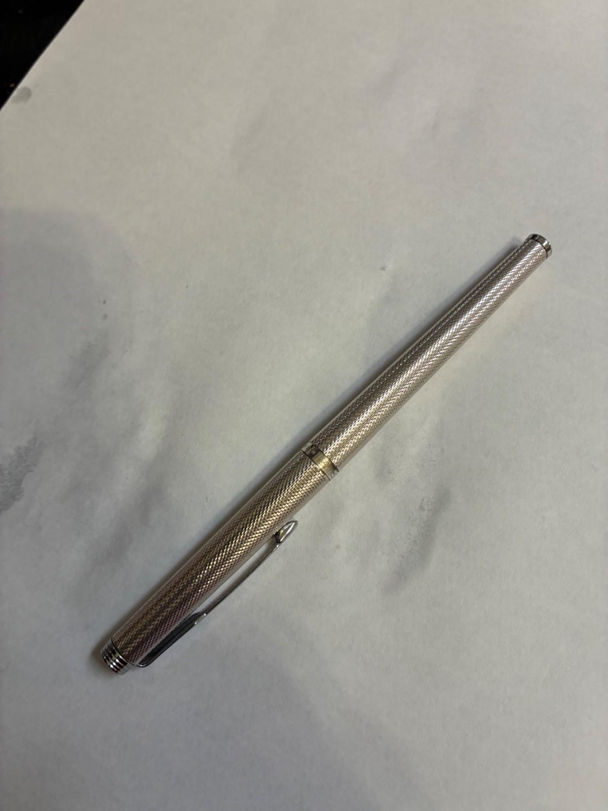 PARKER 75 Vintage Silver Fountain Pen with 14K Nib