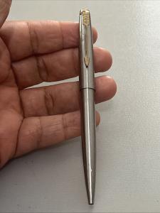 Parker Vintage Two-Tone Ballpoint Pen - Blue Ink