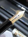 Parker Duofold Centennial Fountain Pen 18K Nib