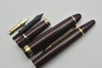 Vintage Sailor 1911 Fountain Pen Burgundy 14K Nib