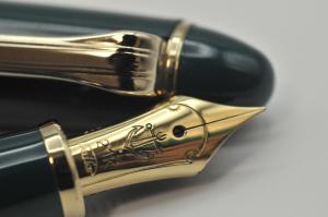 Sailor Profit Vintage Fountain Pen Green 21K Nib