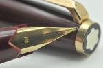 Montblanc 121 Vintage Fountain Pen Burgundy 18K Nib