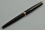 Montblanc 121 Vintage Fountain Pen Burgundy 18K Nib