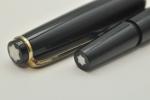 Montblanc No.32 Vintage Fountain Pen 14K Fine