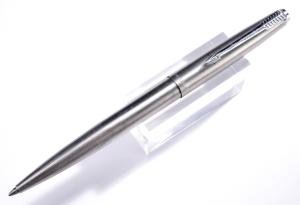 Parker Vintage Silver & Chrome Retractable Ribbed Pen