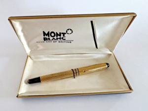 Montblanc Vintage Gold Rollerball Pen in Box
