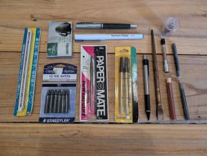 Vintage Writing Accessories: Fountain Pens, Pencils & Refills