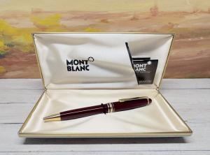 Montblanc Meisterstück Burgundy Gold Trim Ballpoint Pen