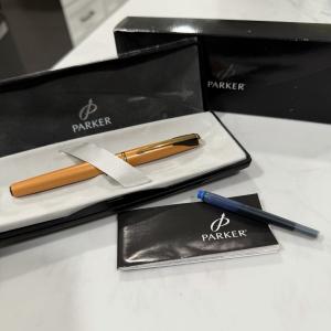 Parker Inflection Yellow & Gold Fountain Pen